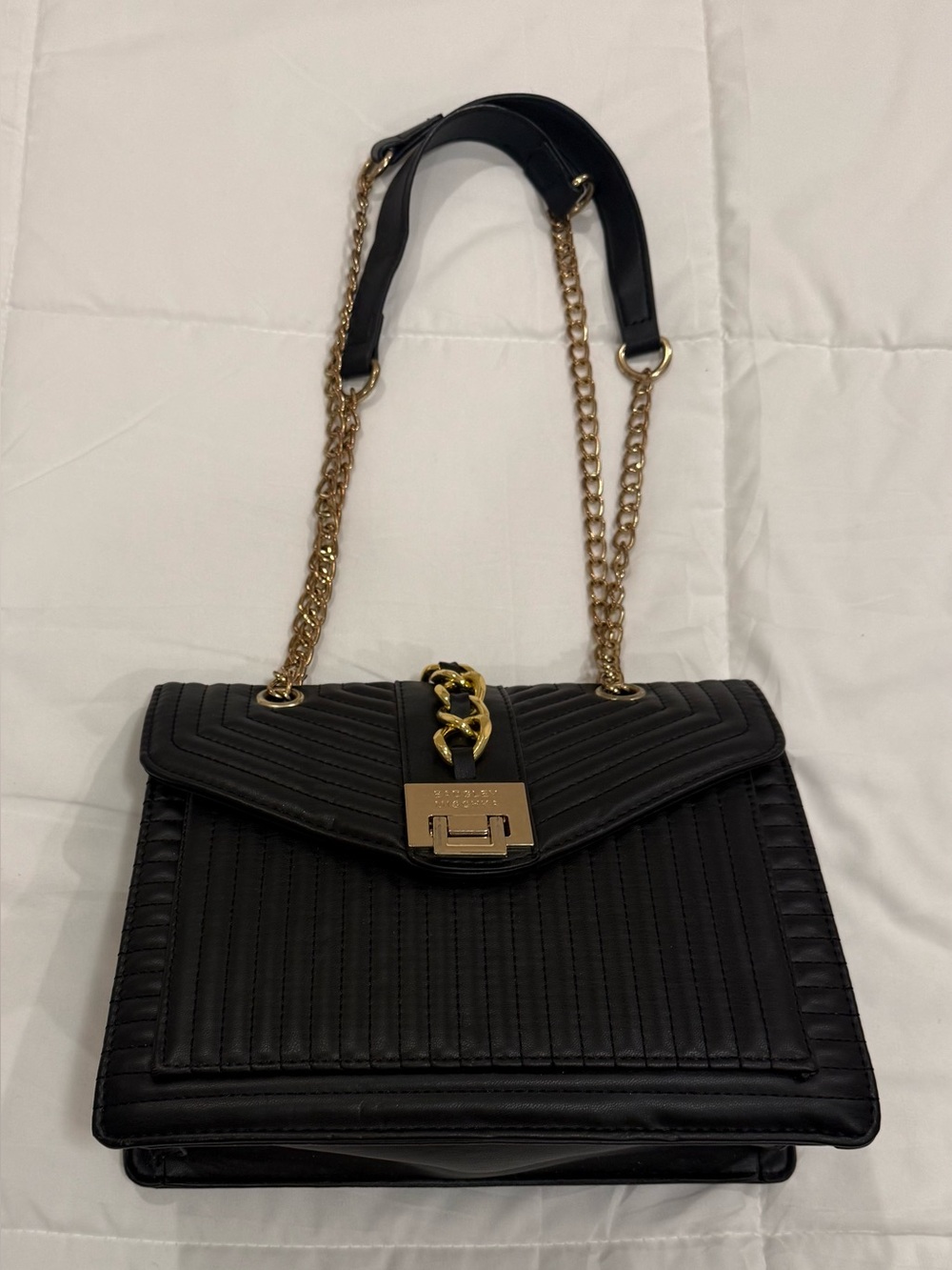Badgley Mischka Black Quilted Leather Convertible Shoulder Bag
